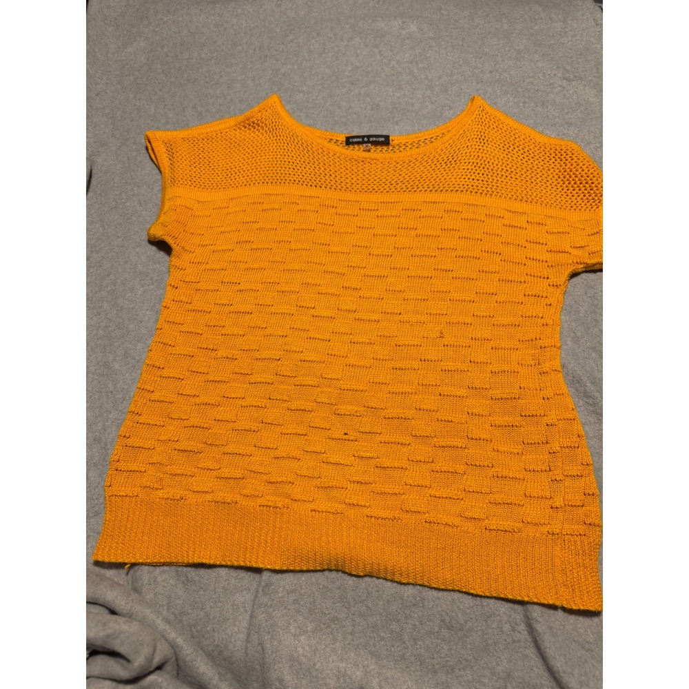 Cable & Gauge Orange Knit Short Sleeve Sweater Mesh Yoke Basketweave Top S - Picture 1 of 4